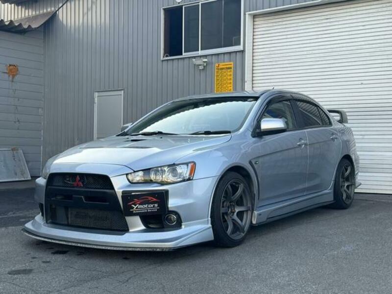 MITSUBISHI LANCER