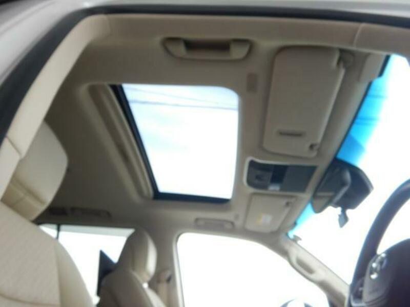 LAND CRUISER