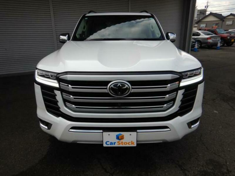 LAND CRUISER