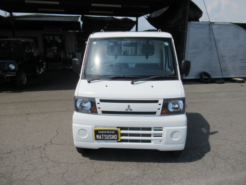MINICAB TRUCK