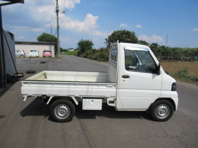 MINICAB TRUCK