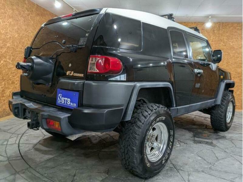 FJ CRUISER