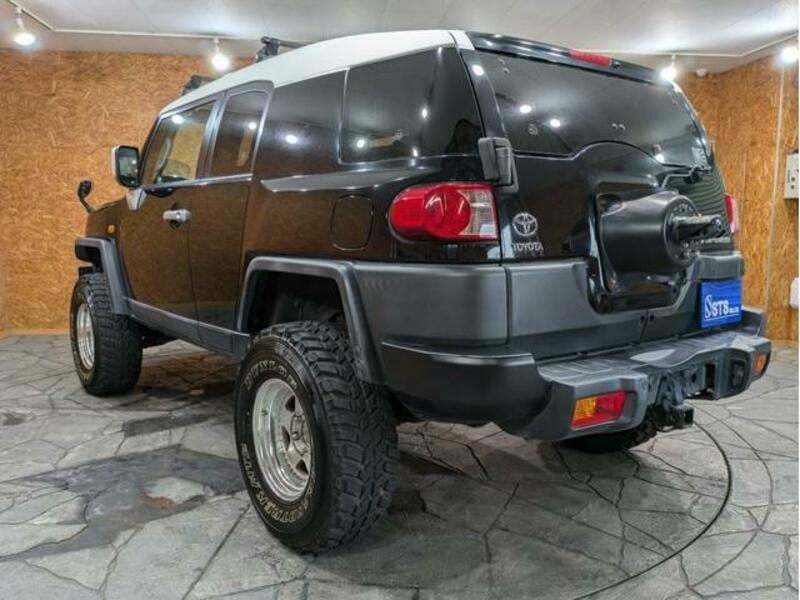 FJ CRUISER