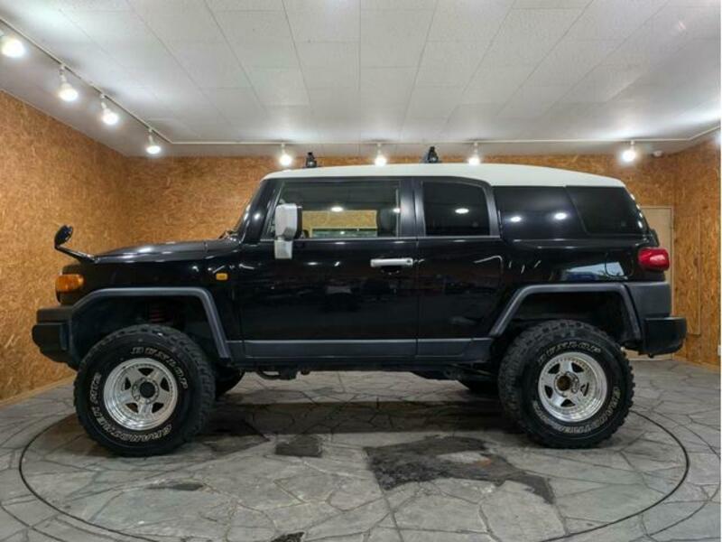 FJ CRUISER