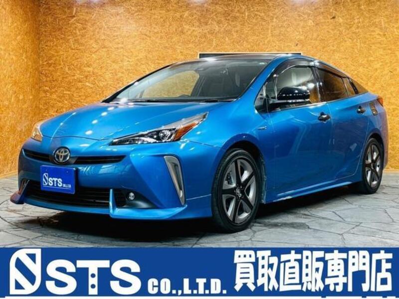 TOYOTA PRIUS