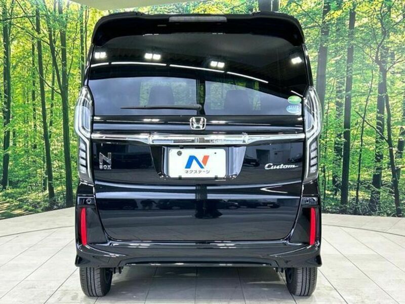 N BOX CUSTOM