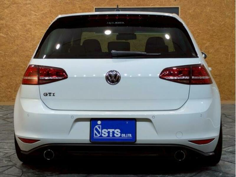 GOLF GTI