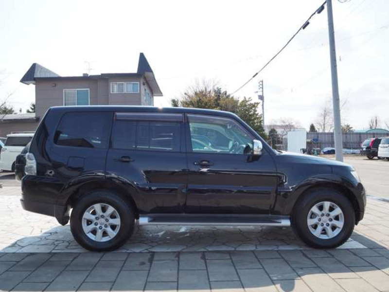 PAJERO