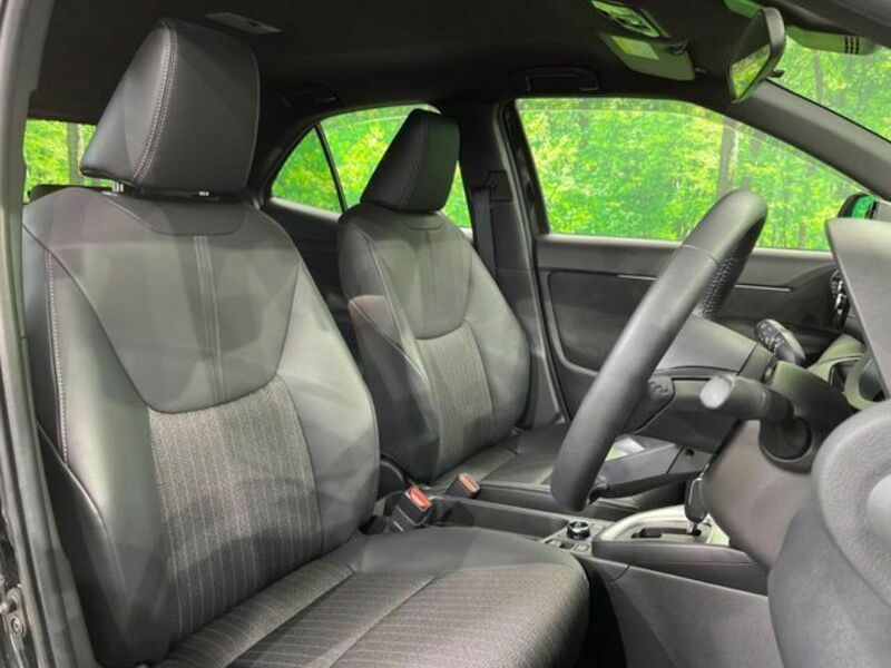 YARIS CROSS