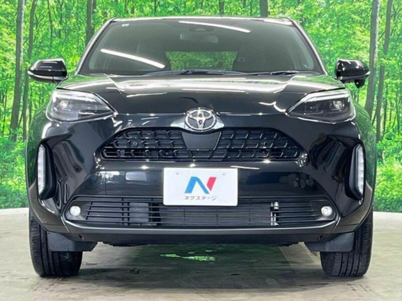 YARIS CROSS
