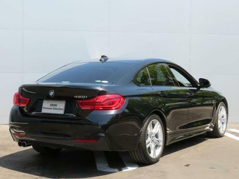 4 SERIES
