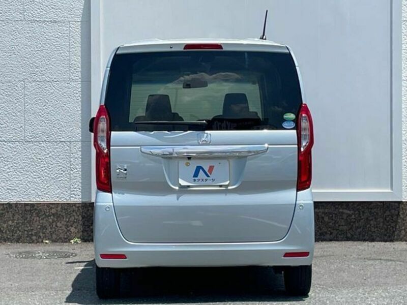 N BOX