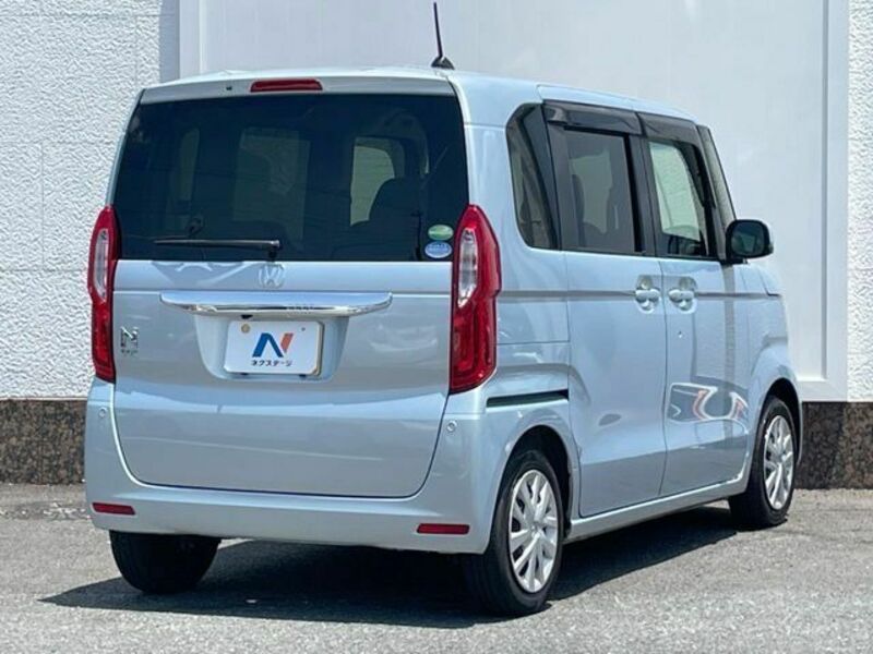 N BOX
