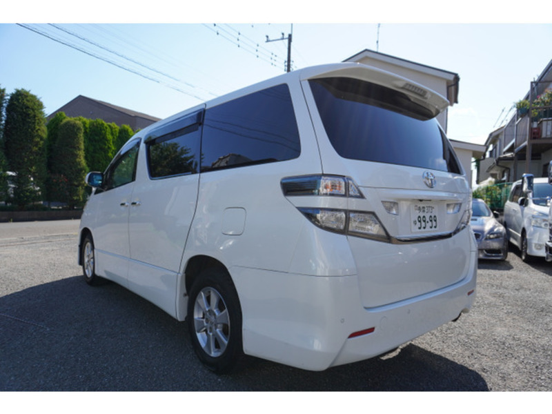 VELLFIRE