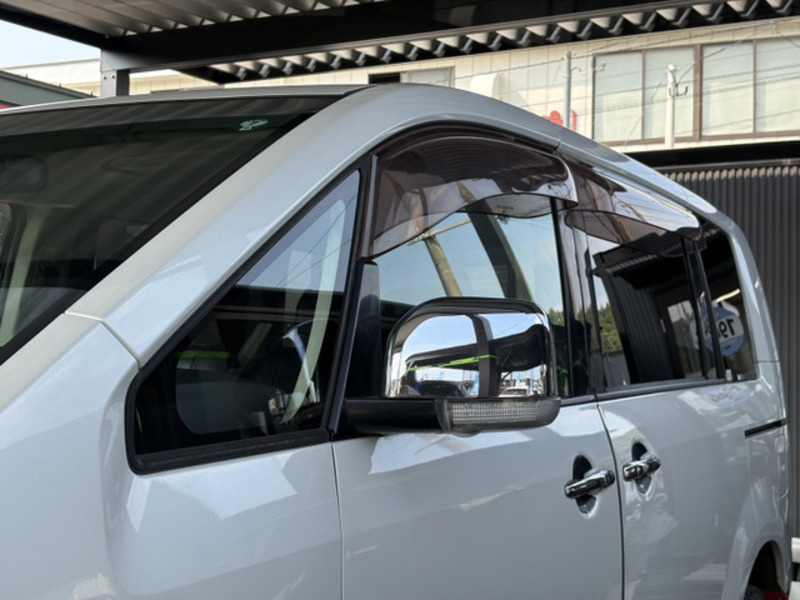 DELICA D5