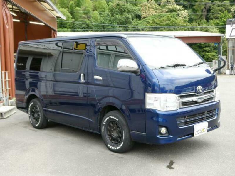 HIACE VAN