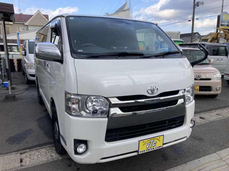 HIACE VAN