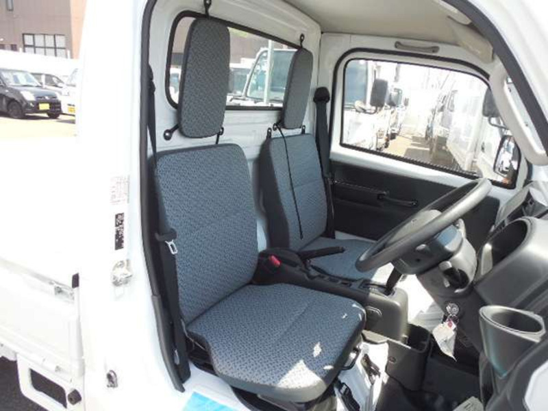 MINICAB TRUCK