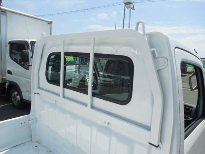 MINICAB TRUCK