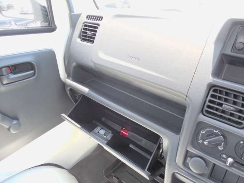MINICAB TRUCK