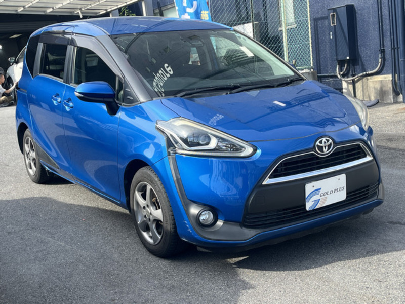 TOYOTA SIENTA