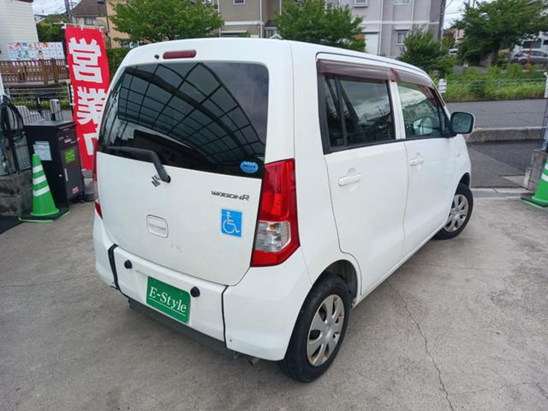 WAGON R