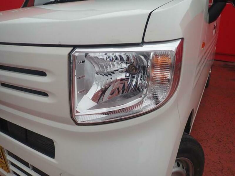 N-VAN