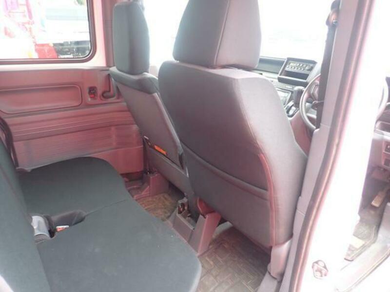 N-VAN