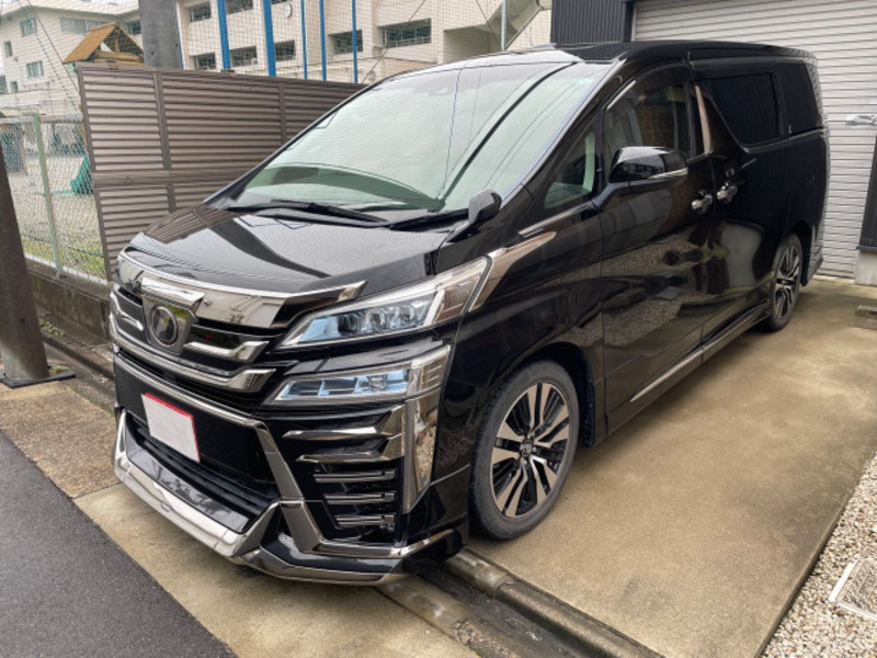 TOYOTA VELLFIRE