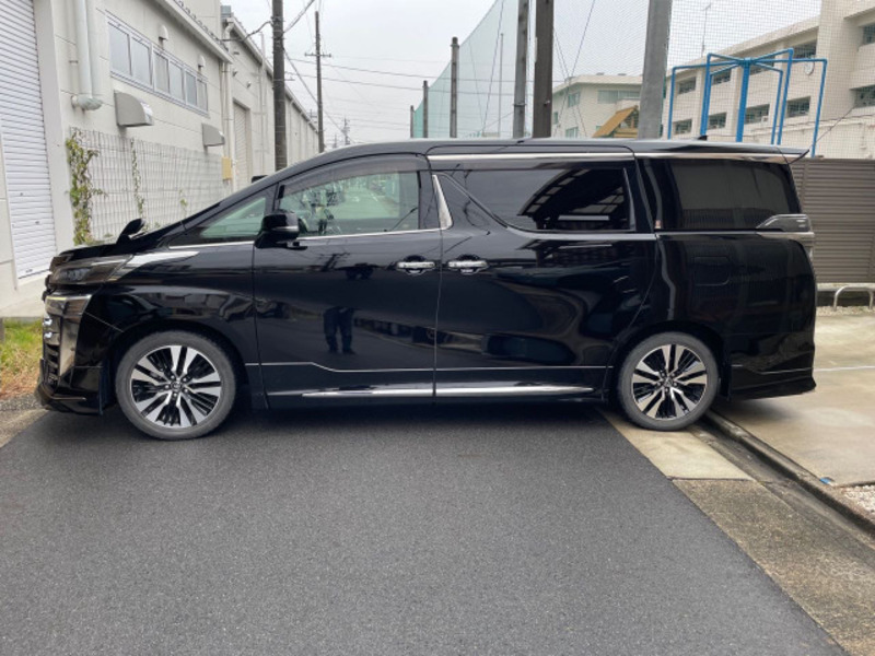 VELLFIRE