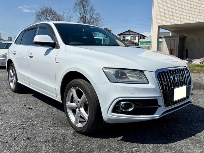 AUDI Q5