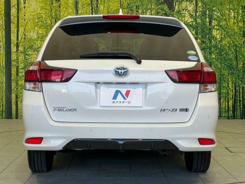 COROLLA FIELDER