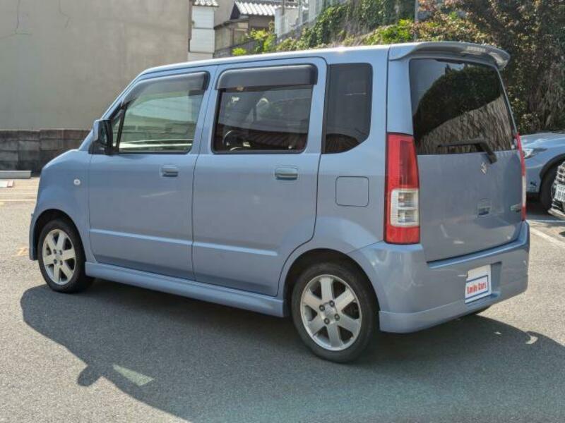 WAGON R