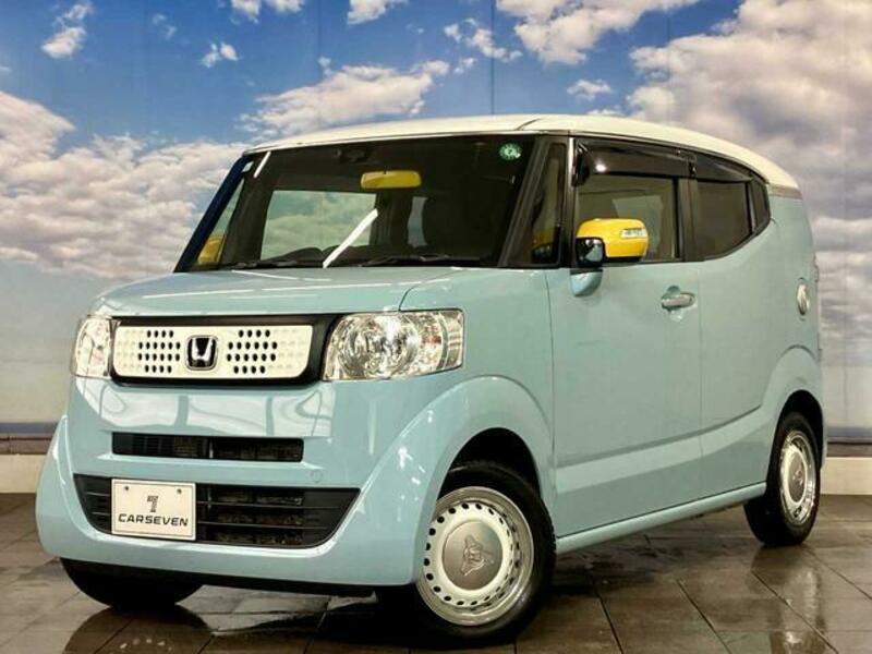 HONDA N BOX SLASH
