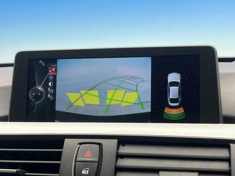 4 SERIES