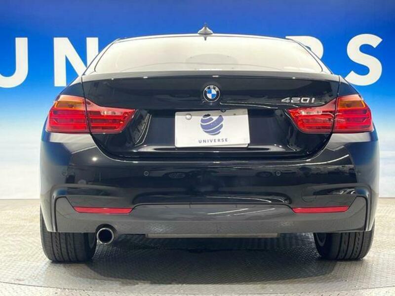 4 SERIES