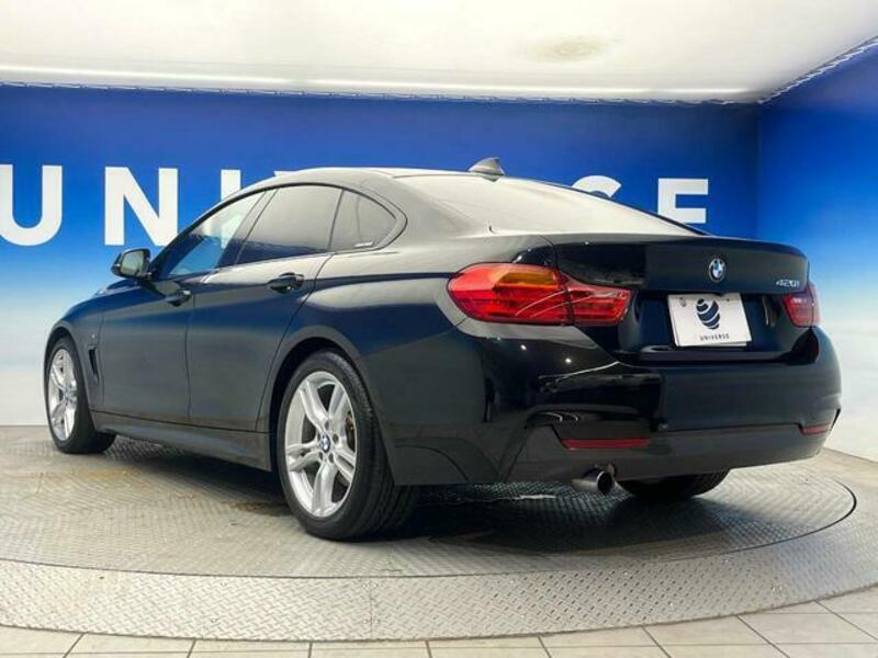 4 SERIES