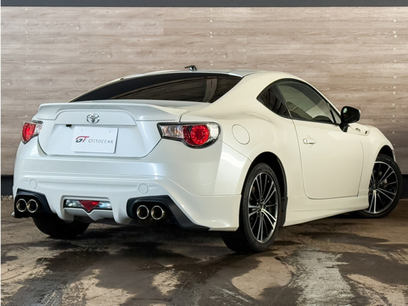 86