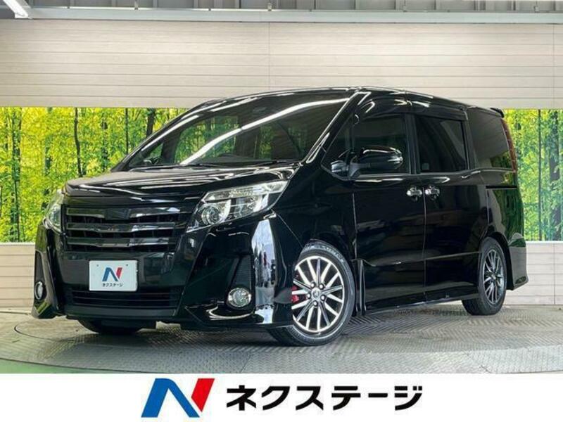 TOYOTA NOAH