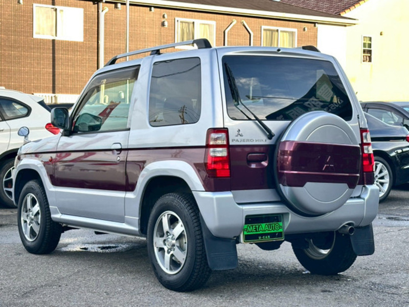 PAJERO MINI