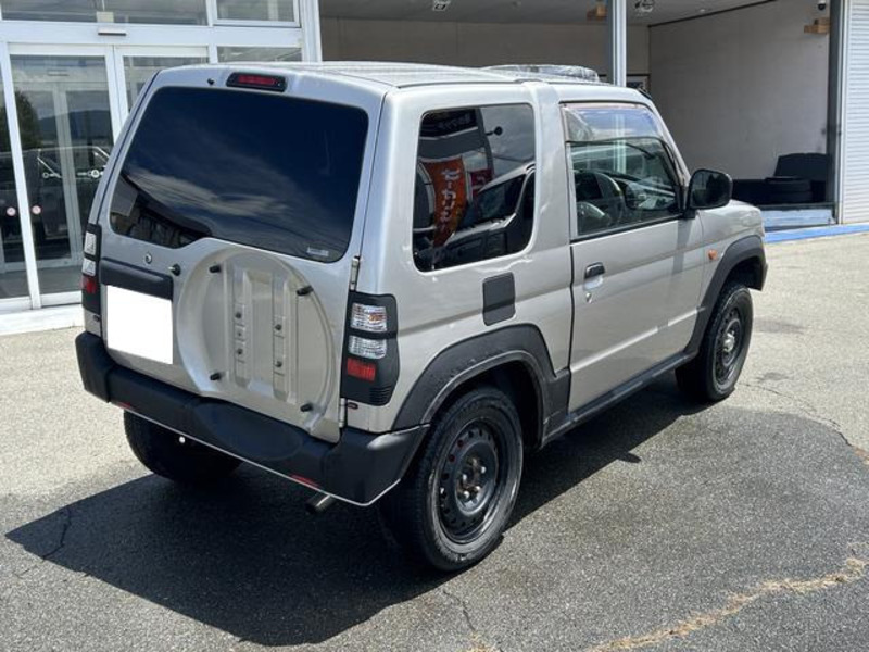 PAJERO MINI