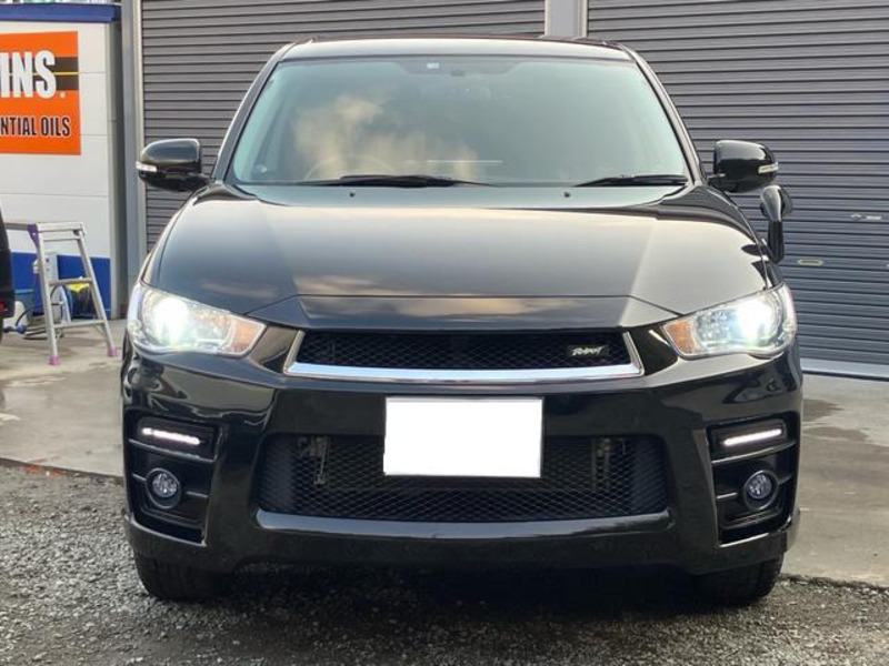 OUTLANDER