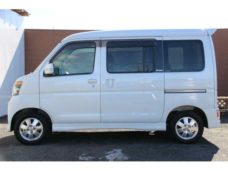 ATRAI WAGON