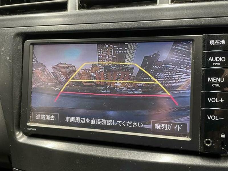 PRIUS ALPHA