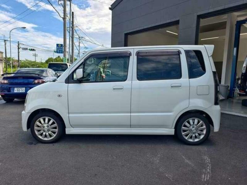 WAGON R