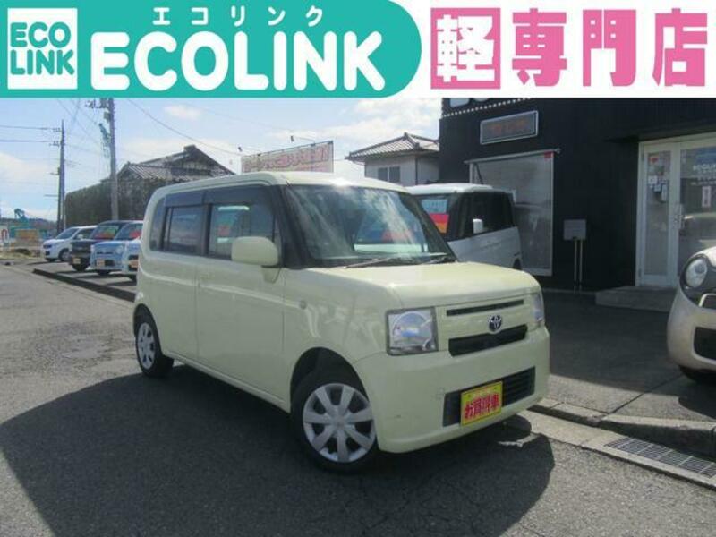 TOYOTA PIXIS SPACE