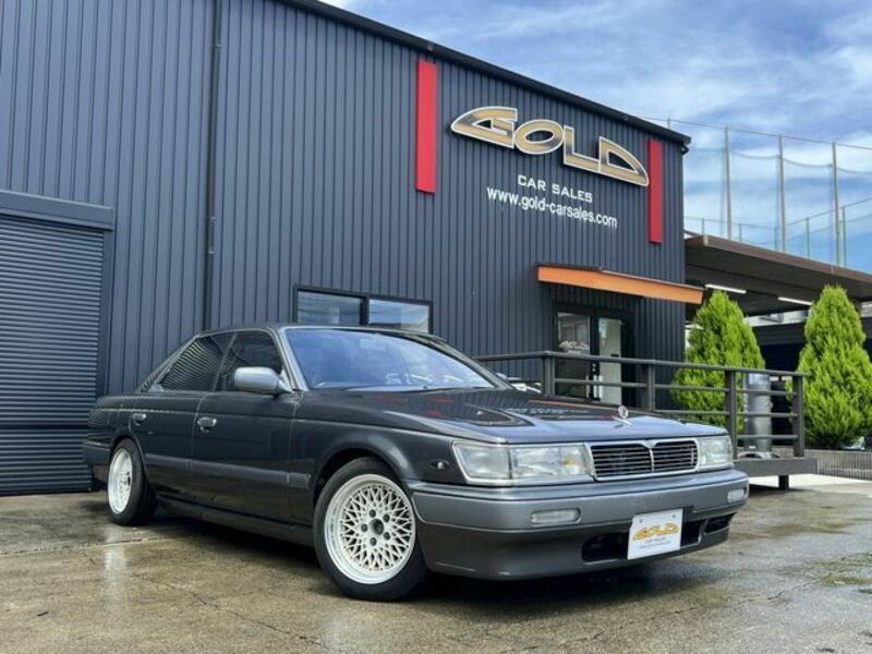 NISSAN LAUREL