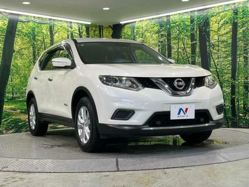 X-TRAIL