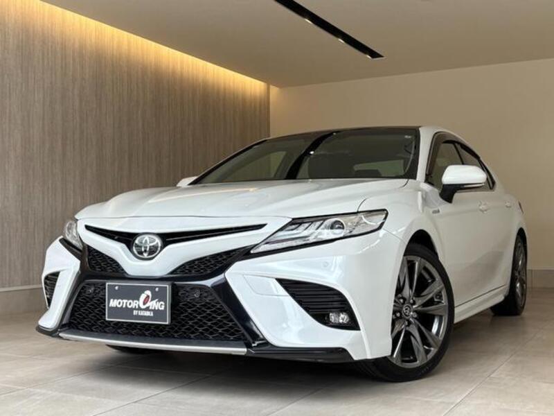 TOYOTA CAMRY