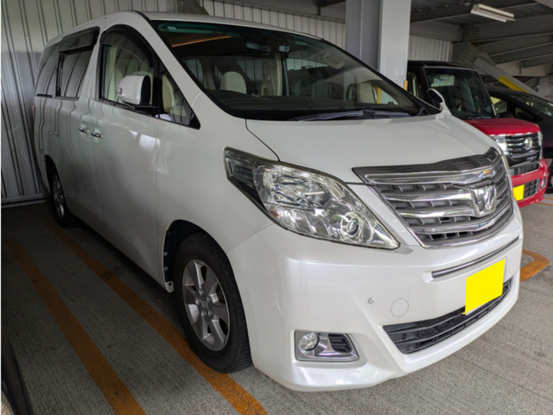 TOYOTA ALPHARD